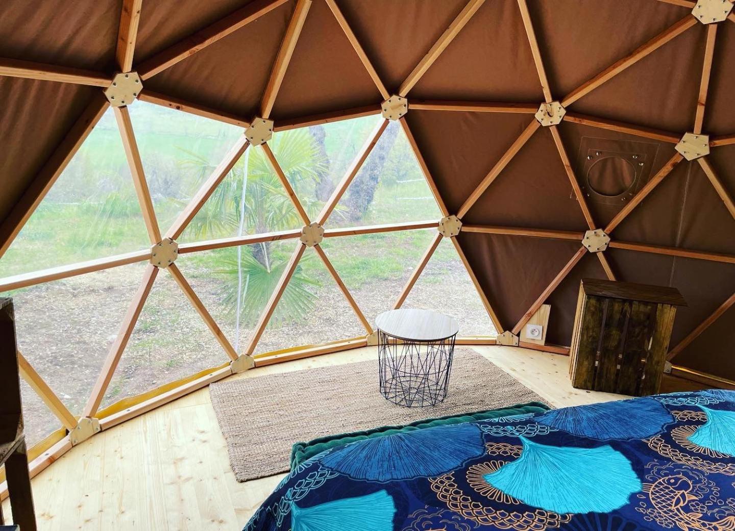 Camping Dôme/insolite/parc Régional Du Pilat